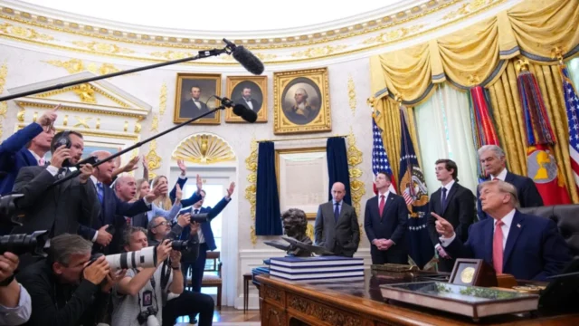 WHCA Accuses Trump Team of Retaliation After Reporter Pulled From Press Pool